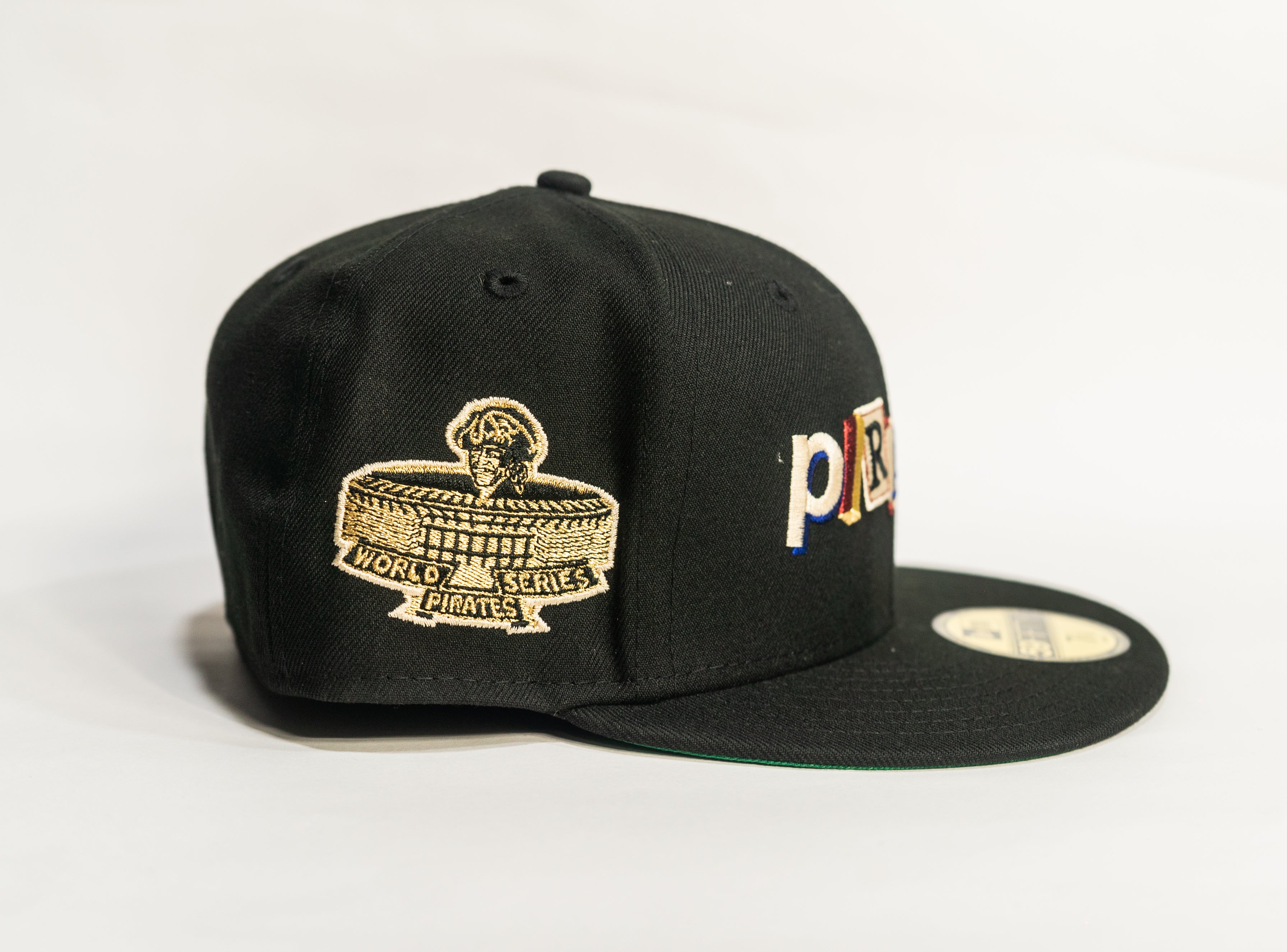 Pittsburgh Pirates Black Metallic Letters Edition