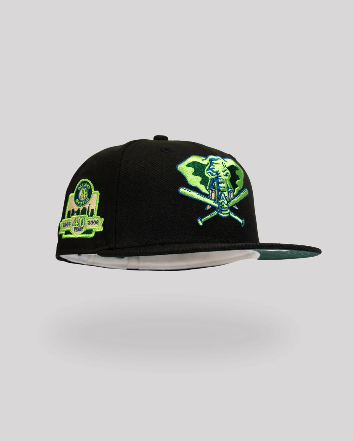 Gorra 59FIFTY Oakland Athletics 40th Anniversary – Negra / Verde Neón Imagen principal del producto
