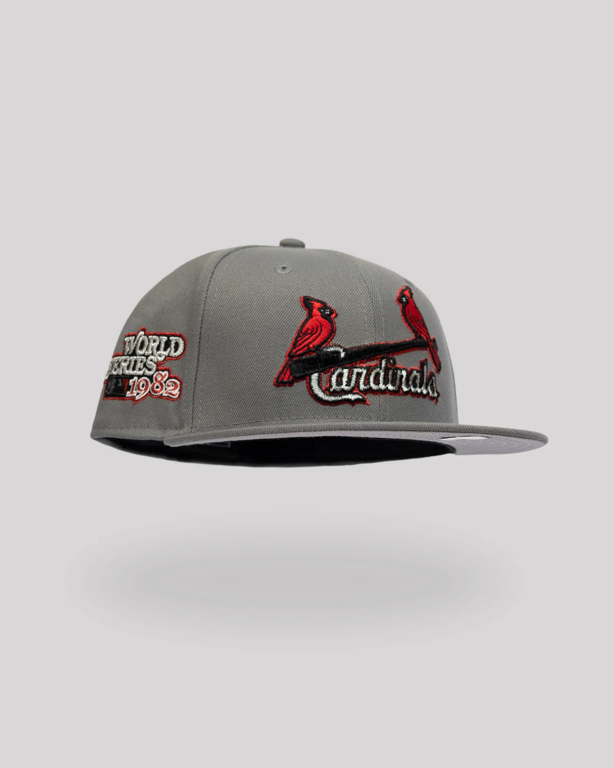 Gorra 59FIFTY St. Louis Cardinals Serie Mundial 1982 – Gris Imagen principal del producto