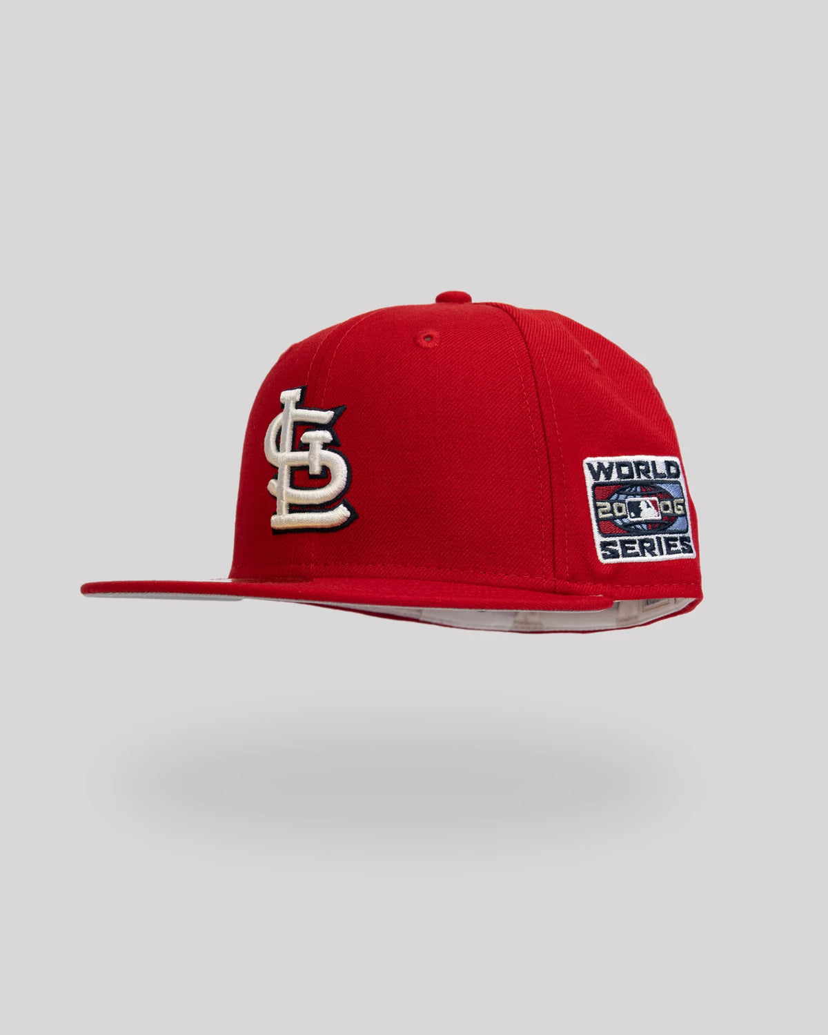 Gorra New Era 59FIFTY St. Louis Cardinals roja con parche Serie Mundial 2006