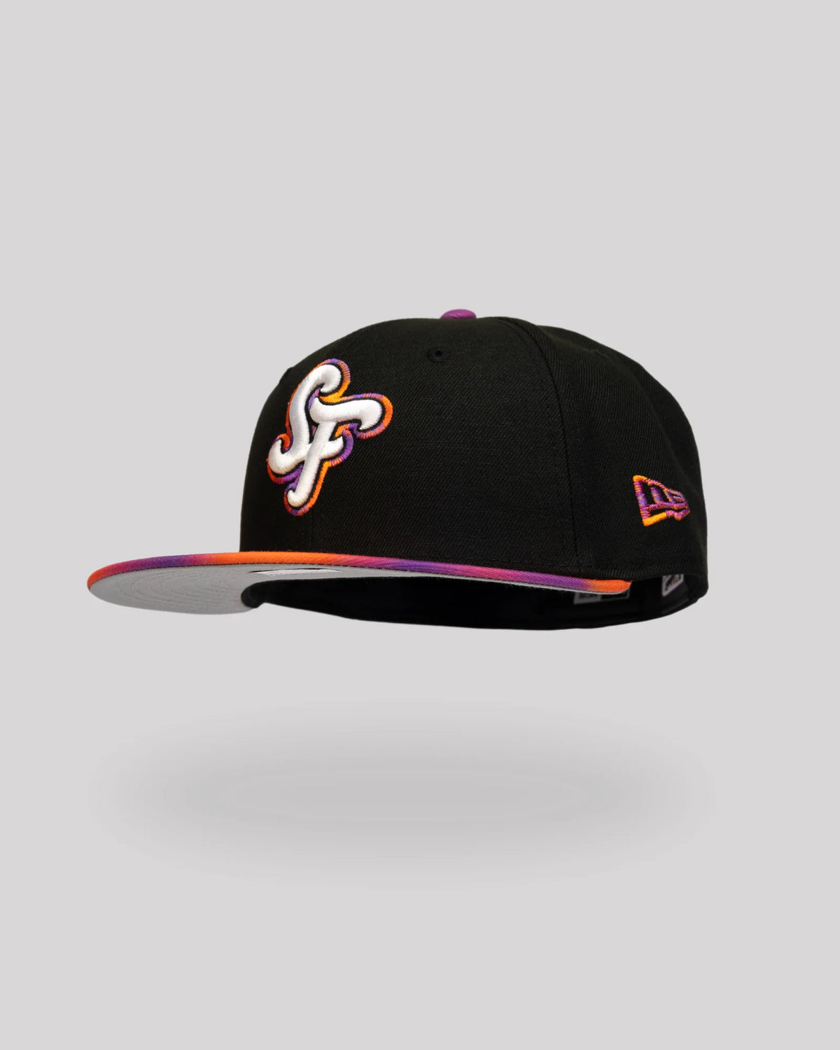 Gorra New Era 59FIFTY San Francisco Giants City Connect 2025 negra con degradado naranja y morado